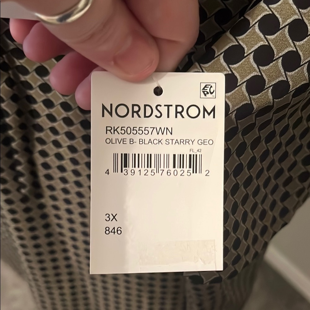 Nordstrom Olive and Black Geometric Blouse - Picture 2 of 7